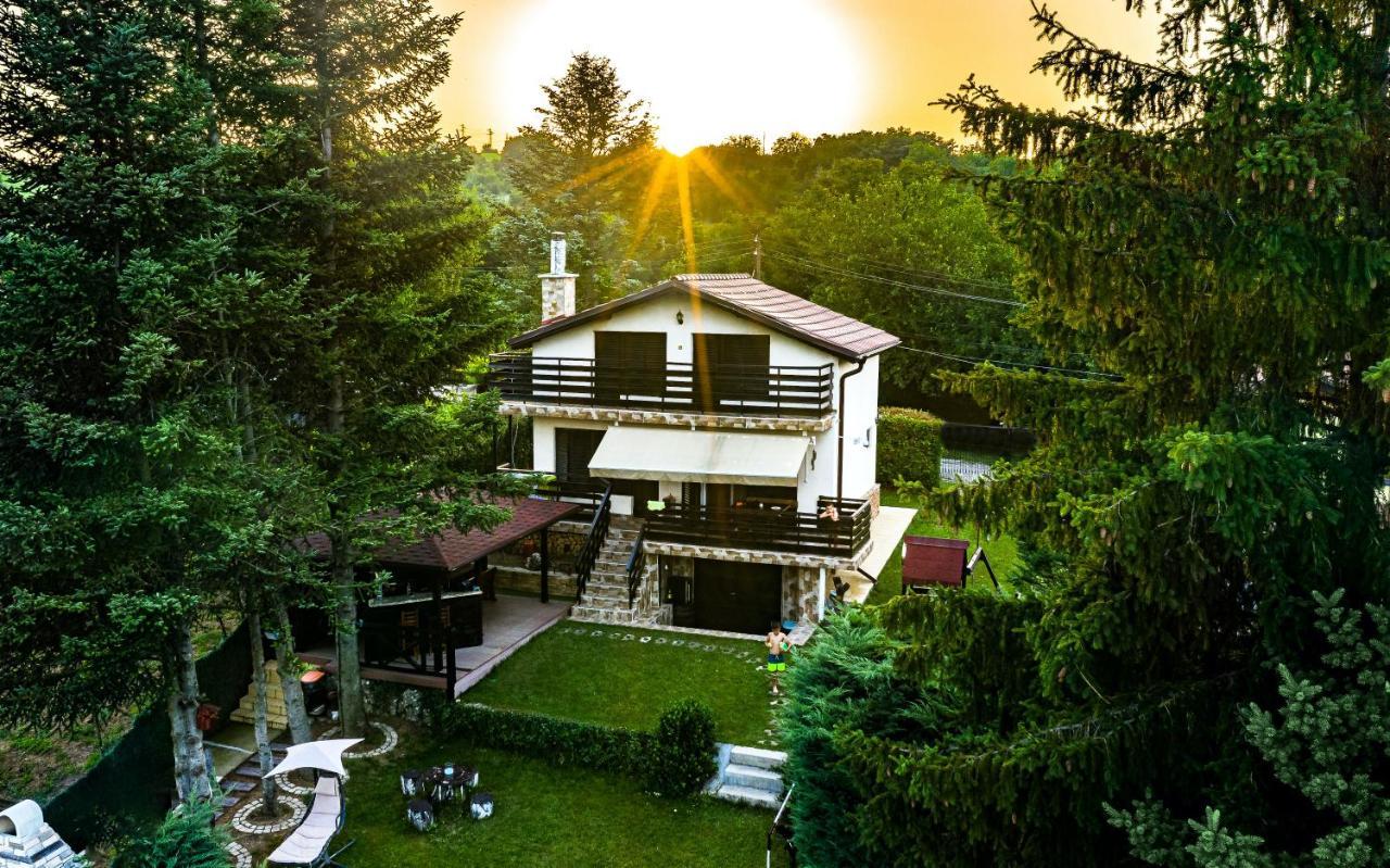 Вила Теkето I Vila Teketo Family Guest House Nikolovo Ngoại thất bức ảnh