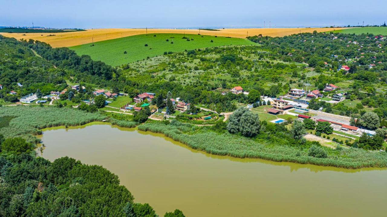 Вила Теkето I Vila Teketo Family Guest House Nikolovo Ngoại thất bức ảnh